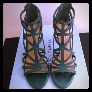 Antonio Melani Ferrah Shoes in Dark Jade Size 7